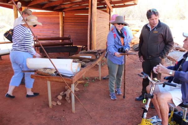 Hintergrundinformationen zu den Arrente Ureinwohnern, Desert Park, Alice Springs