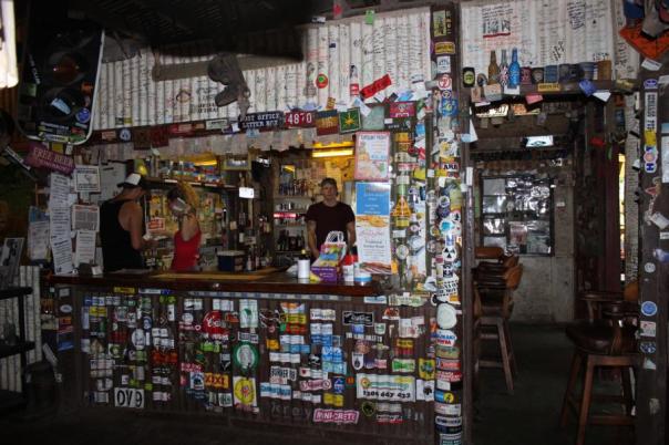 Mike am Tresen, Lions Den Hotel