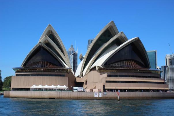 Blick von der Fähre auf die Oper, Sydney