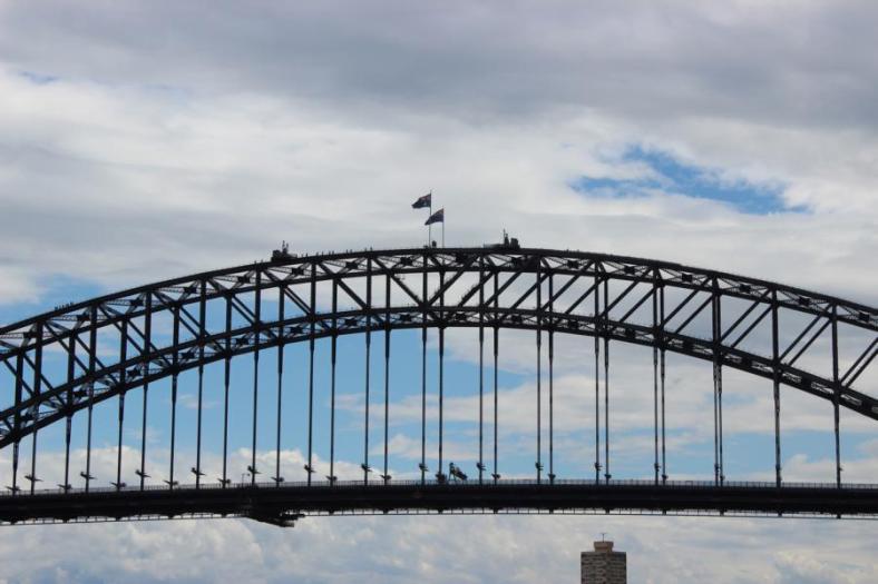 Auf der Brücke sind die Kletterer unterwegs, Harbour Bridge, Sydney
