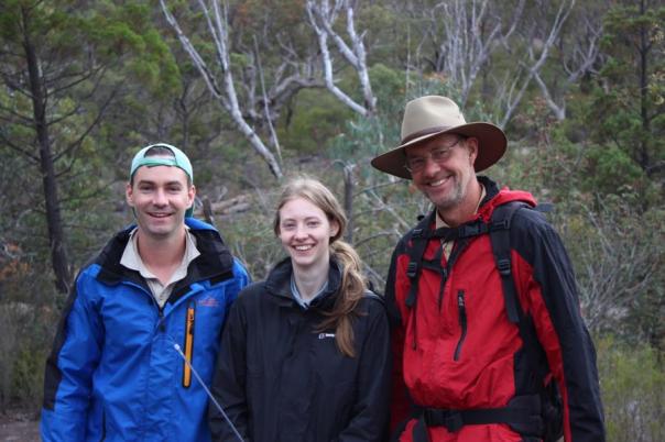 Genevieve und Zak, Studenten aus Melbourne auf der Suche nach einem bestimmten Gecko