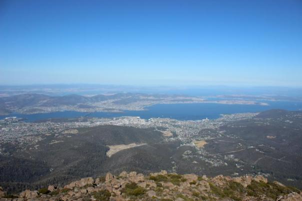 Blick vom Mt. Wellington auf Hobart