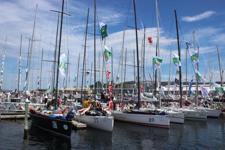 Nun sind fast alle Boote angekommen, Hafen Hobart