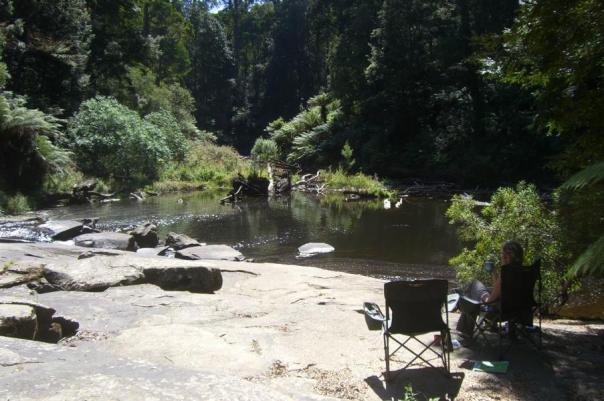 Entspannung nach dem Treiben an der Great Ocean Road, Aire Crossing