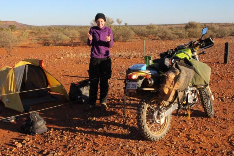 Sarahs Suzuki, Henbury Meteorite Craters
