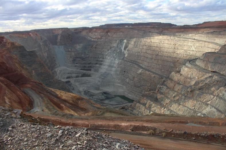Super Pit