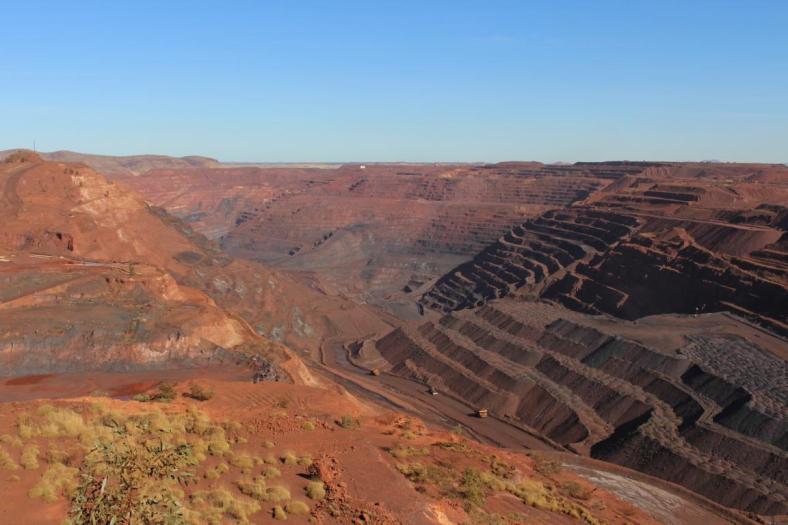 Die Mine Mt Whaleback