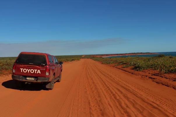 Toller Blick auf die roten Klippen am James Price Point