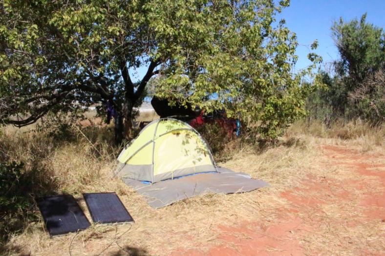 Das Zelt steht schon mal