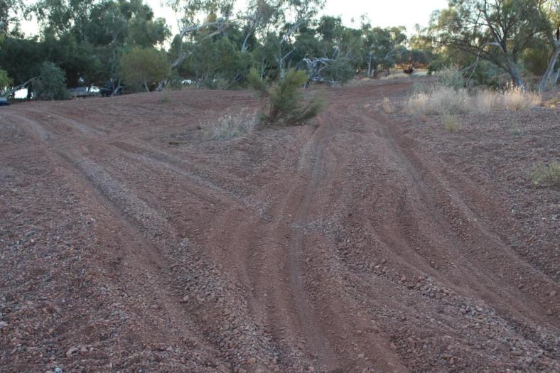 Da hilft nur Luft aus den Reifen, Carawine Gorge