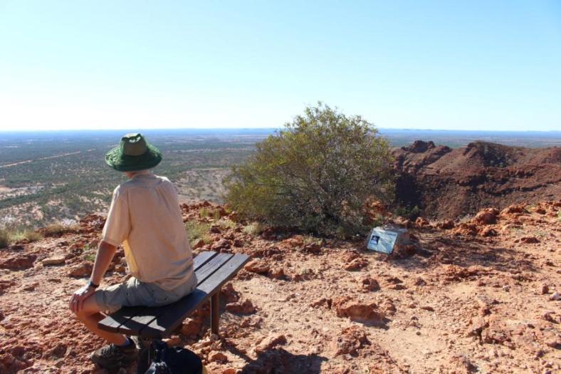 Escarpment Trail, Kennedy Range NP