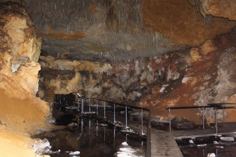 Calgardup Cave