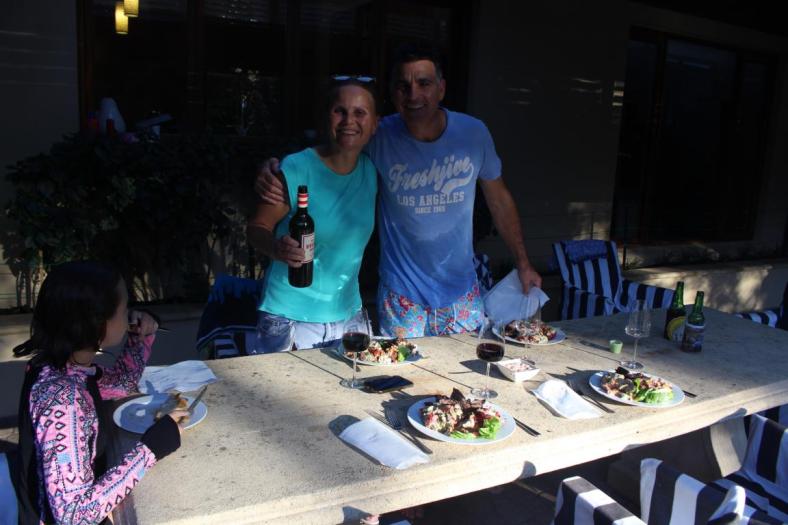 Wir werden umsorgt von Annie, Sally und Tom