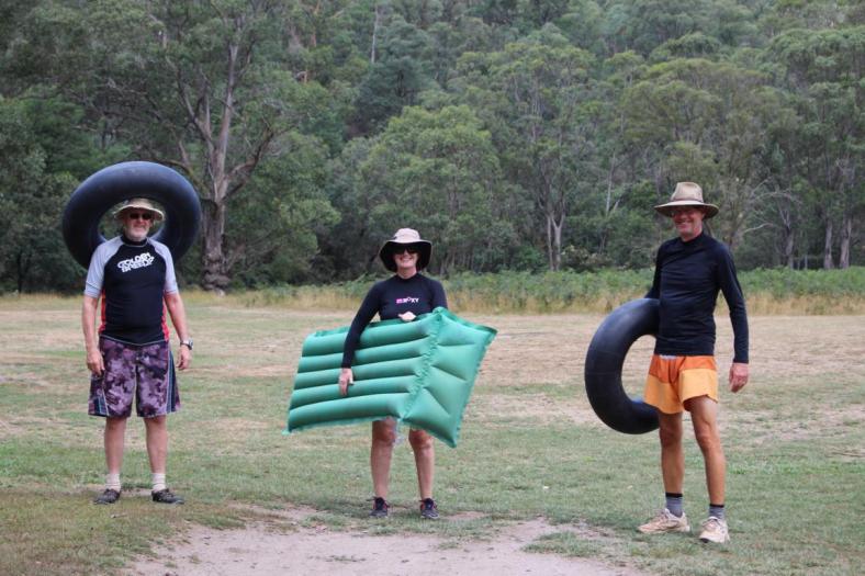 Auf zum river floating, Geehi Camp
