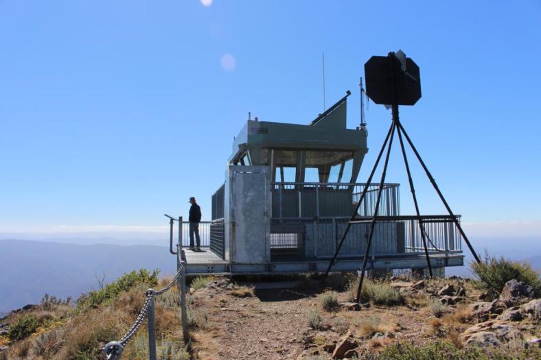 East Pinnacle, Fire Lookout, 1.445 Meter ,Alpine NP